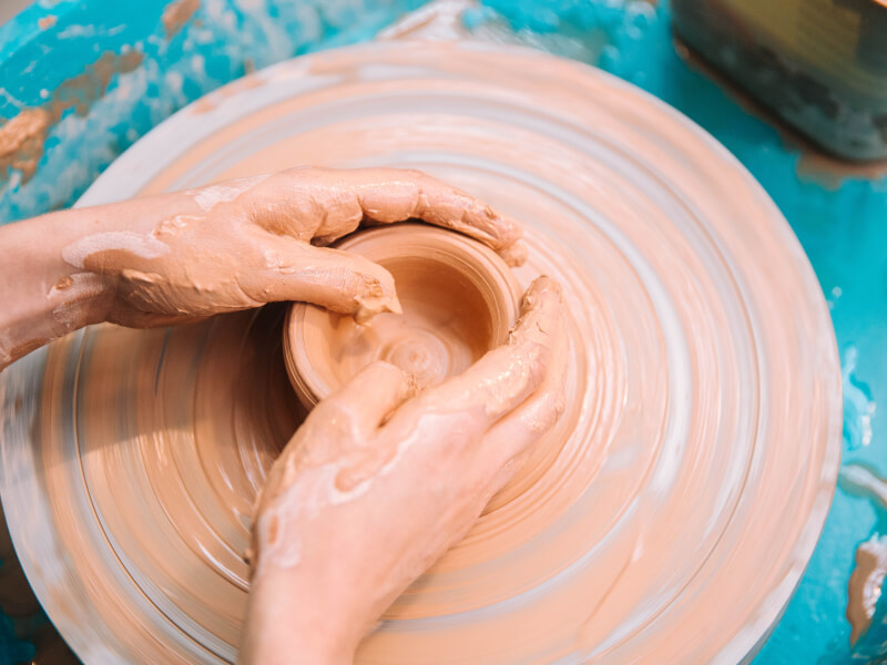 3 Types of Ceramics Classes to Try in Seattle